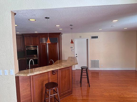 5th image of 10627 Wheelhouse Cir