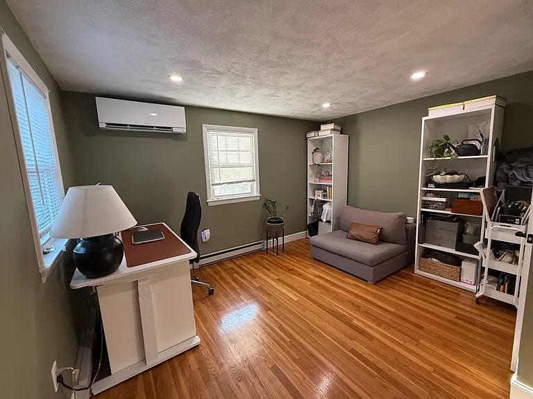 33B Grape St — Photo 15