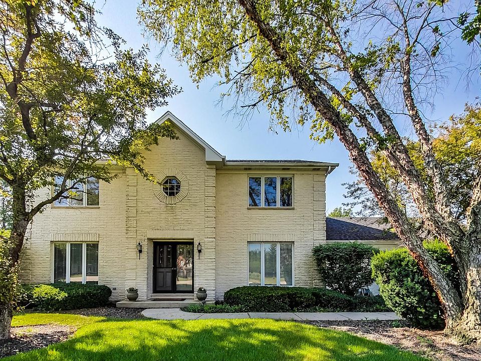 1st image of 803 Derbyshire Ct