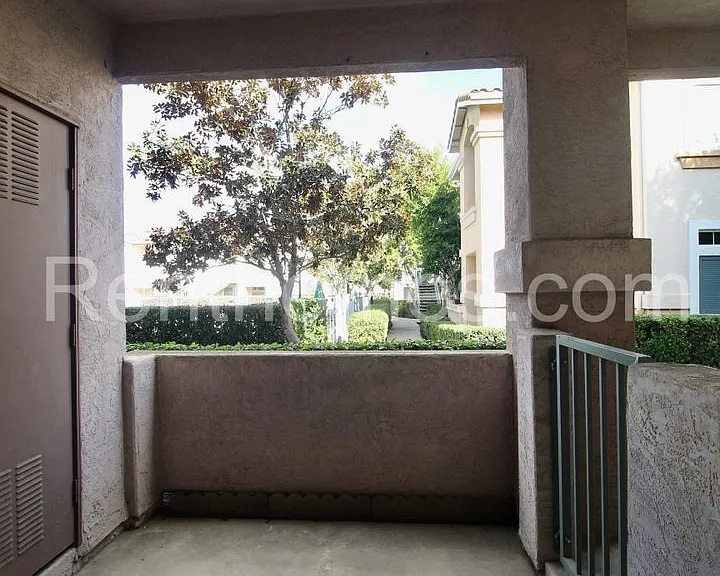 10722-134 Sabre Hill Dr — Photo 3