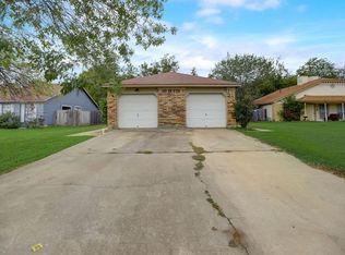 502 Greenlawn Blvd, Round Rock, TX 78664