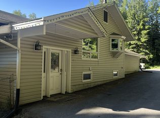 472 Ballaine Rd #1, Fairbanks, AK 99709