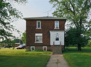 1903 Spooner Ave #1 & 2, Altoona, WI 54720