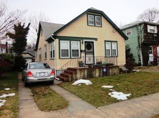 81 Belmont Pkwy, Hempstead, NY 11550