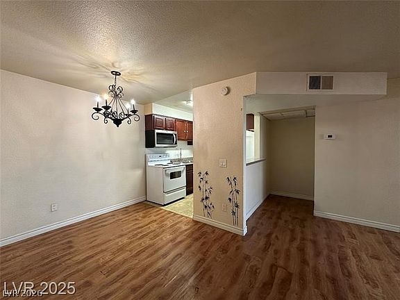 4th image of 2606 S Durango Dr APT 172