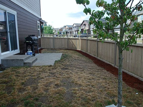 3rd image of 8700 Stockholm Ln NE