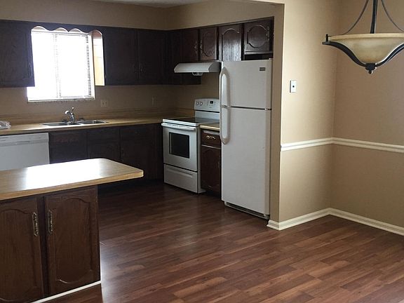 4th image of 6365 Catawba Dr APT 5