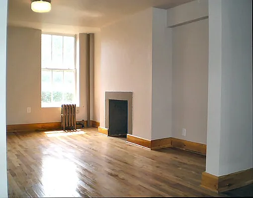 Rented by City Connections Realty | media 11