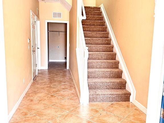 2nd image of 1243 Bolton Pl