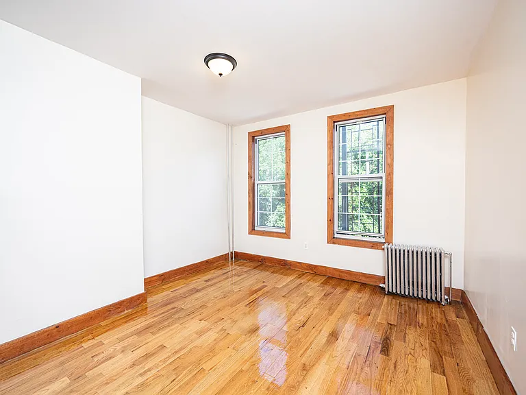 1412 De Kalb Ave #2L — Photo 4
