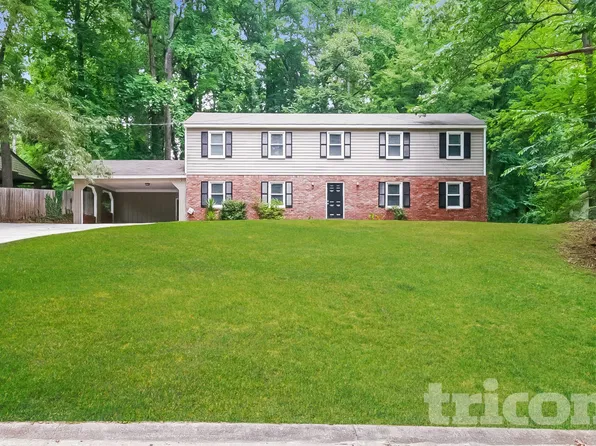 4260 Fredericksburg Dr, College Park, GA 30337