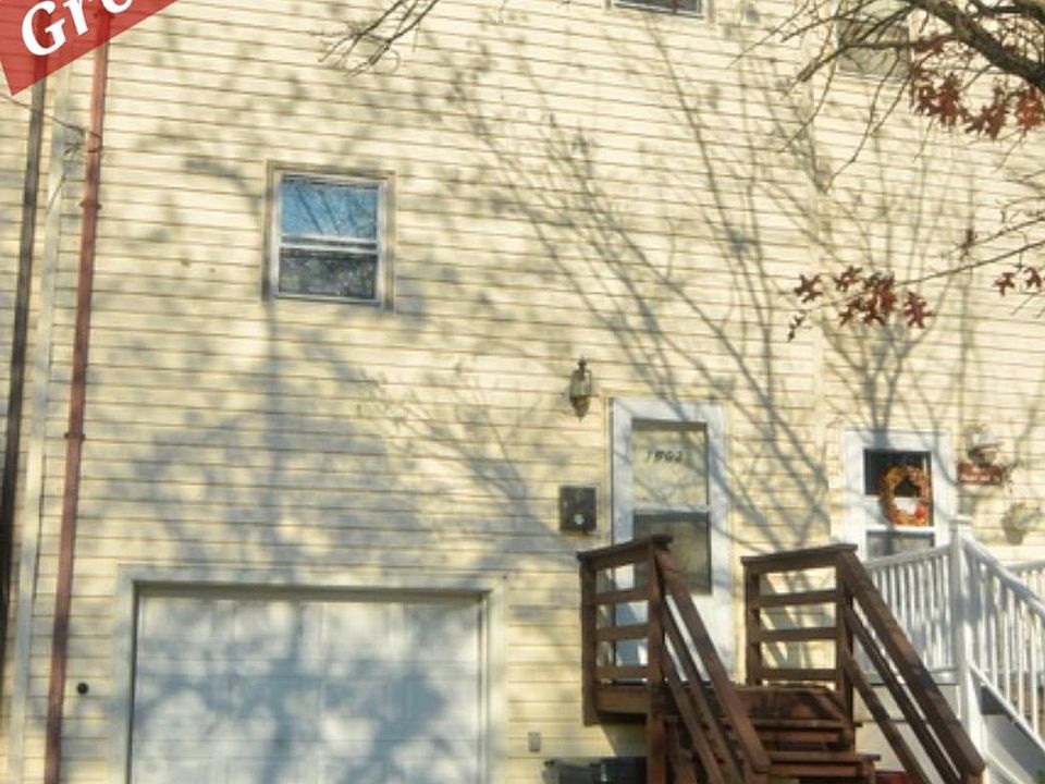 1st image of 1603 W 3rd St
