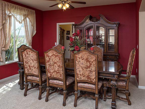Large Dinning Room
