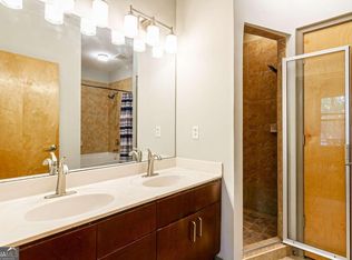898 Oak St SW UNIT 1210, Atlanta, GA 30310