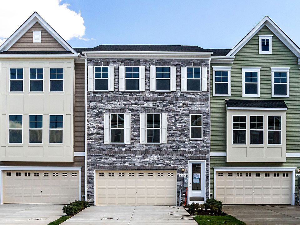 Luxurious Townhomes