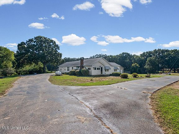 2nd image of 5126 Smith Rd