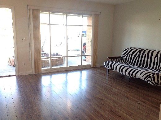 1st image of 274 NE Camelot Dr