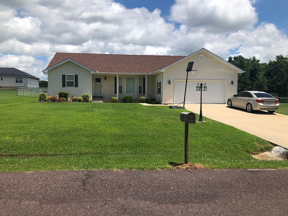 1st image of 2608 Rhonda Dr