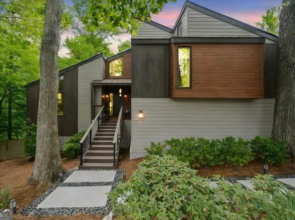 5276 Weatherwood Trce, Roswell, GA 30068