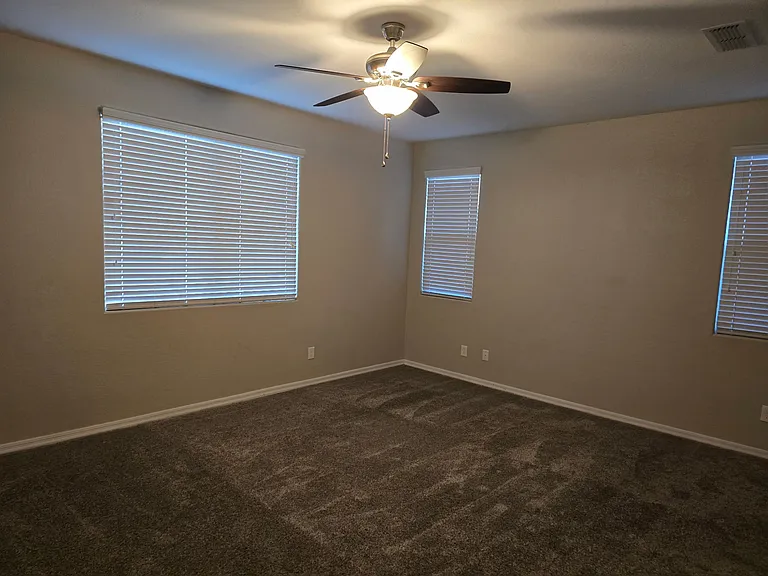4343 W Kirkland Ave — Photo 5