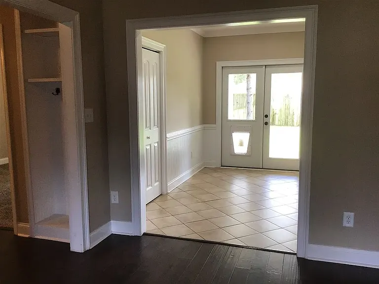 312 Loneoak Trl — Photo 15