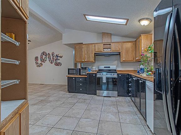 5th image of 8122 W Flamingo Rd Unit 46