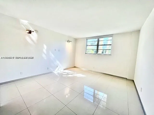 19370 Collins Ave #121 — Photo 10