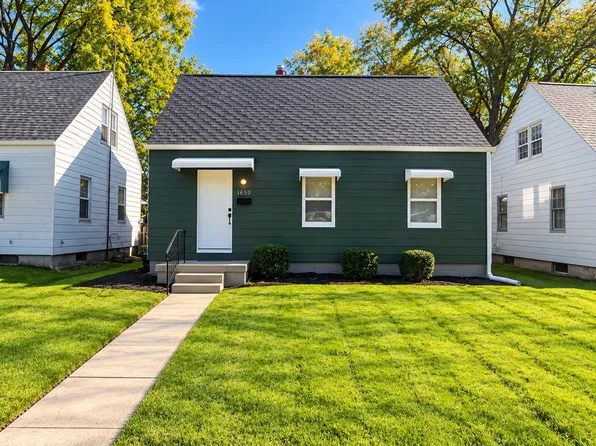 1650 N Brookfield St, South Bend, IN 46628