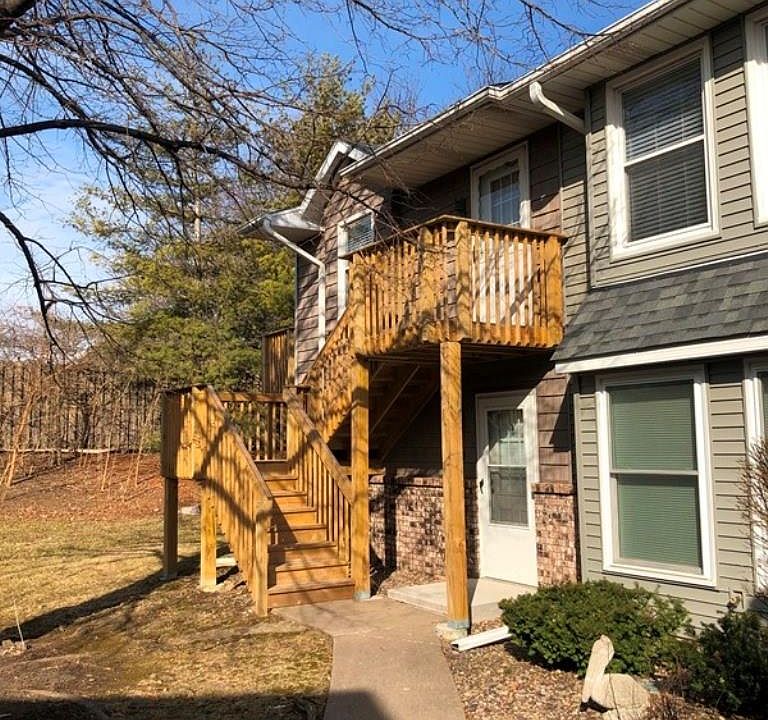 2nd image of 2422 E 51st St APT D