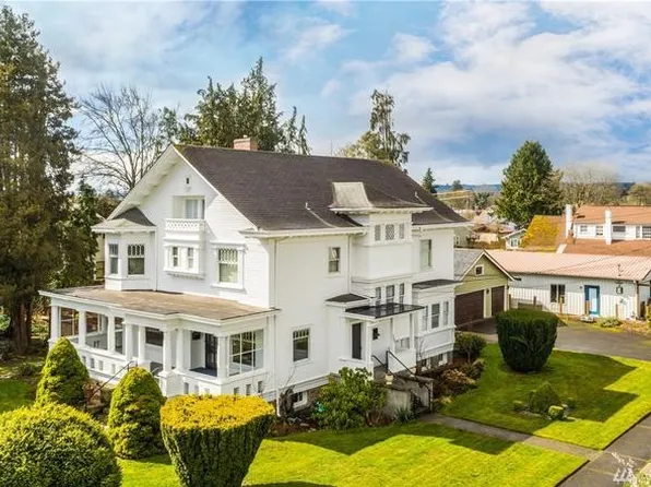 702 W 2nd St APT 5, Centralia, WA 98531