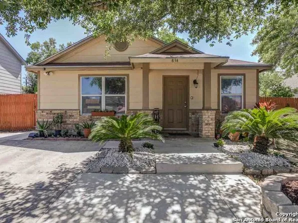 834 INKS FARM, San Antonio, TX 78228