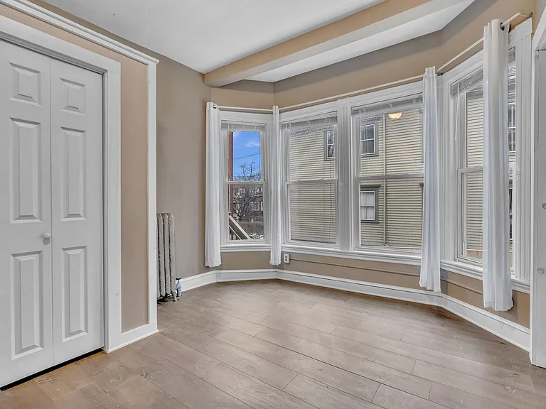 105 Sherman Street — Photo 11