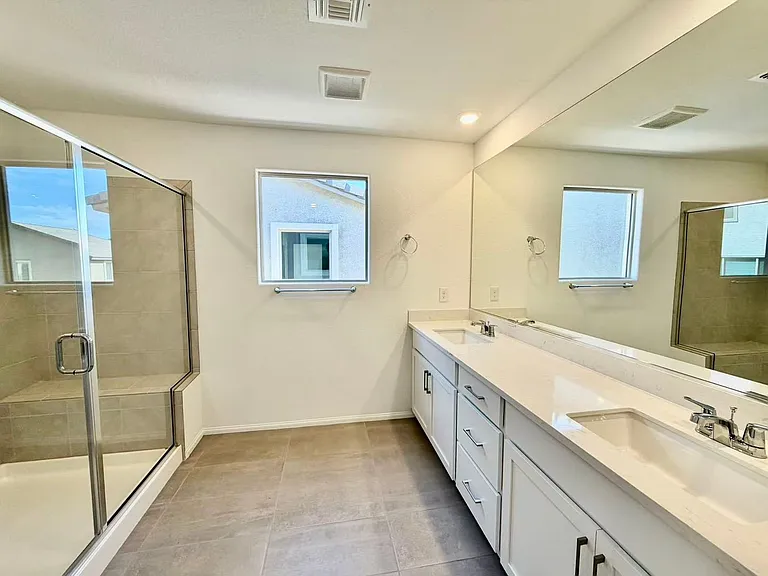 5956 Miller Ln — Photo 12