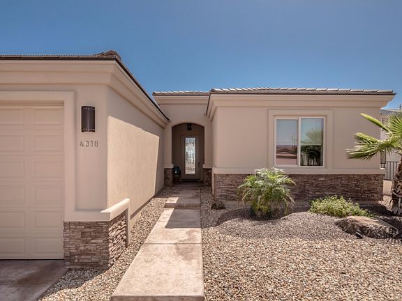 3rd image of 4018 Bluegrass Dr