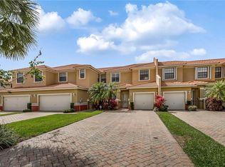 7635 Bristol Cir, Naples, FL 34120
