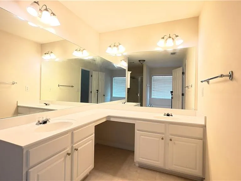 135 Friars Head Dr — Photo 28