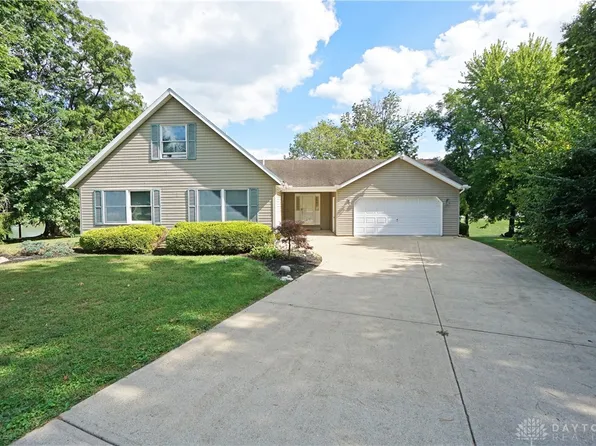 1073 Wetzlar Cv, Fayetteville, OH 45118