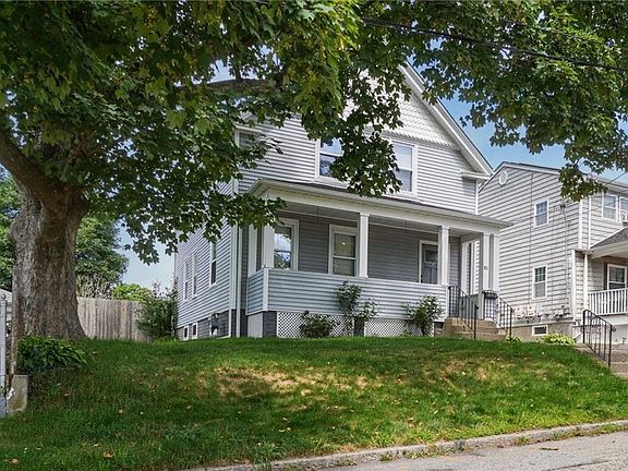 4th image of 81 9th St