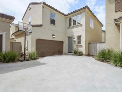 1066 Sea Glass Way, San Diego, CA, 92154