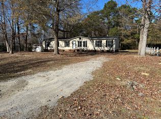 304 Carla Ann Dr, Pikeville, NC 27863