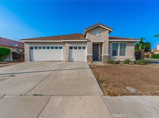 32322 Renoir Rd, Winchester, CA 92596