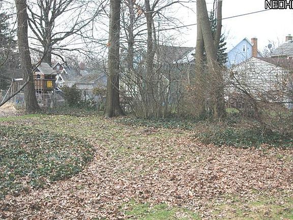 3rd image of 2120 Concord Dr