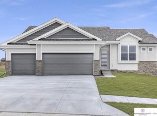16398 Mormon St, Bennington, NE 68007
