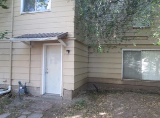 815 1/2 N Main St, Moscow, ID 83843