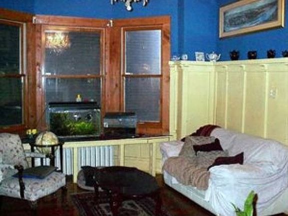 5th image of 1414 Laclair St