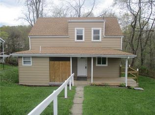 2436 W Irwin St, Aliquippa, PA 15001
