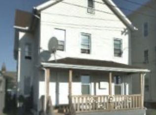 225 Helen St FLOOR 2, Bridgeport, CT 06608
