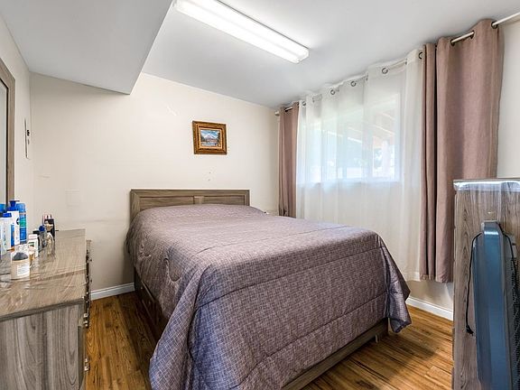 5th image of 10355 149a St