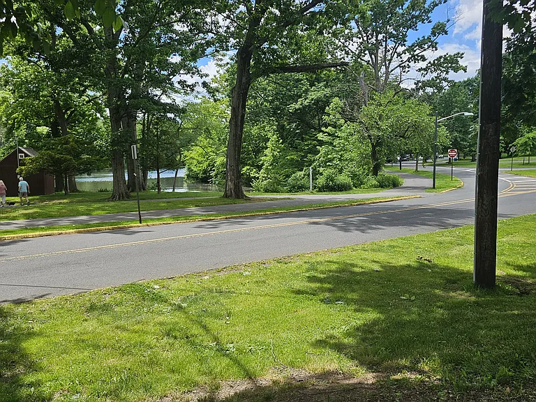 1974 Saint Georges Ave #7 — Photo 11