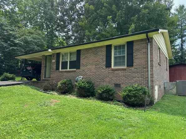 542 Royal Dr, Rock Island, TN 38581